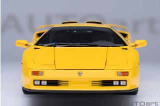 Lamborghini Diablo SE30 JOTA (SUPERFLY YELLOW) (composite model/ full openings) AUTOart 1:18