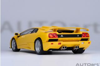 Lamborghini Diablo SE30 JOTA (SUPERFLY YELLOW) (composite model/ full openings) AUTOart 1:18