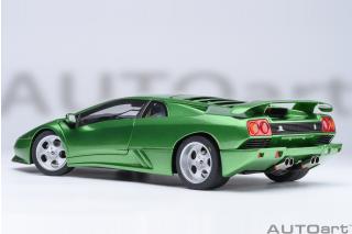 Lamborghini Diablo SE 30th Anniversary Edition (Verde Mic) (composite model/ full openings) AUTOart 1:18