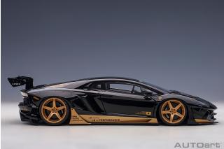 Liberty Walk LB-Works Lamborghini Aventador Limited Edition (glänzend schwarz/goldene Akzente) (composite model/full openings) AUTOart 1:18