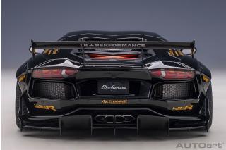 Liberty Walk LB-Works Lamborghini Aventador Limited Edition (glänzend schwarz/goldene Akzente) (composite model/full openings) AUTOart 1:18