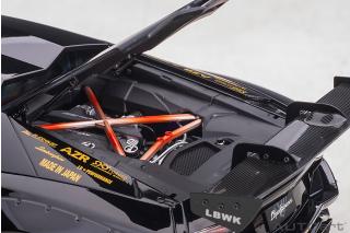 Liberty Walk LB-Works Lamborghini Aventador Limited Edition (glänzend schwarz/goldene Akzente) (composite model/full openings) AUTOart 1:18