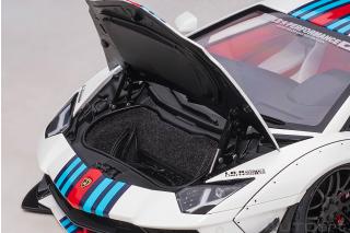 Liberty Walk LB-Works Lamborghini Aventador Limited Edition (Martini Livery) (composite model/full openings) AUTOart 1:18