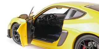 PORSCHE CAYMAN GT4 RS - 2024 -YELLOW W/ WEISSACH PACKAGE Minichamps 1:18 Metallmodell mit zu öffnenden Türen und Haube(n)