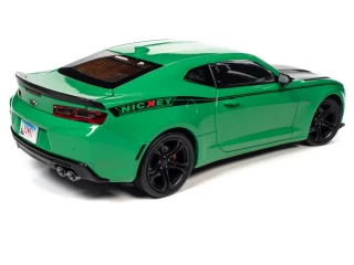 Chevrolet Camaro SS 1LE 2017 Krypton Green with black interior (NICKEY) Auto World 1:18