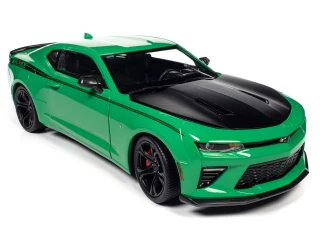 Chevrolet Camaro SS 1LE 2017 Krypton Green with black interior (NICKEY) Auto World 1:18