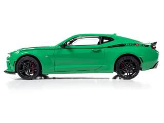 Chevrolet Camaro SS 1LE 2017 Krypton Green with black interior (NICKEY) Auto World 1:18