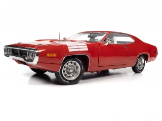 Plymouth Road Runner GTX 1972 Rallye Red with White Tank Track Stripes Auto World 1:18