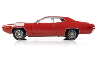 Plymouth Road Runner GTX 1972 Rallye Red with White Tank Track Stripes Auto World 1:18