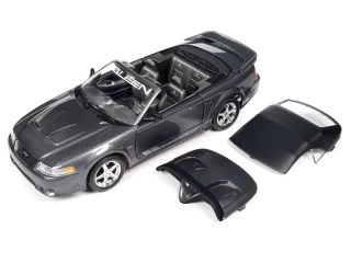 Ford Mustang Saleen S281 SC Speedster 2003  Auto World 1:18