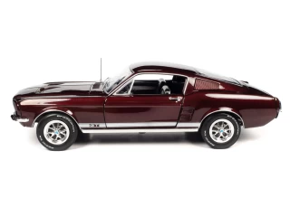 Ford Mustang 2+2 GT 1967 burgundy American Muscle Auto World 1:18