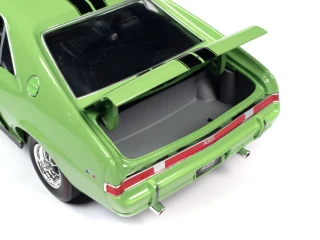 AMC AMX Hardtop 1969 Big Bad Lime Green American Muscle Auto World 1:18