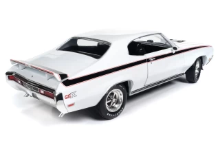 Buick Hardtop GSX (MCACN) 1970 Apollo White with Black GSX Stripes   Auto World 1:18