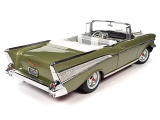 Chevrolet Bel Air Convertible 1957 Laurel Green Auto World 1:18