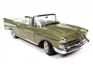 Chevrolet Bel Air Convertible 1957 Laurel Green Auto World 1:18