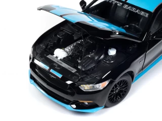 Ford Mustang Petty`s Garage 2016 Black with Petty Blue Stripes Auto World 1:18