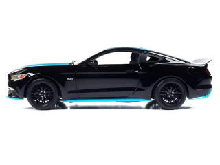 Ford Mustang Petty`s Garage 2016 Black with Petty Blue Stripes Auto World 1:18