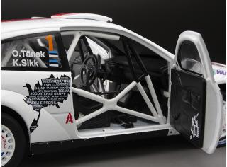 Ford Focus RS WRC ’03 – #1 O.Tänak/K.Sikk – Winner Saaremaa Rally 2011 - 3913 SunStar Metallmodell 1:18