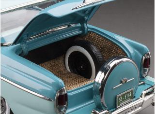 Mercury MontClair Hard Top with spare tire – Niagara Blue/Lauderdale Blue SunStar Metallmodell 1:18