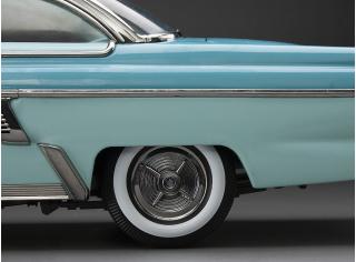 Mercury MontClair Hard Top with spare tire – Niagara Blue/Lauderdale Blue SunStar Metallmodell 1:18