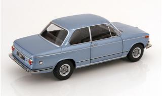 BMW 2002 1.Serie 1971  hellblau-metallic KK-Scale 1:12