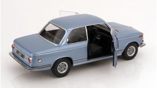 BMW 2002 1.Serie 1971  hellblau-metallic KK-Scale 1:12