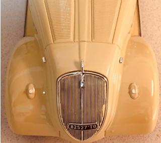 Defekt (2 Scheinwerfer fehlen, verpackung defekt) FIAT 500 B \"TOPOLINO\" CHIUSA 1948 Beige Laudoracing-Models 1:18 Resinemodell (Türen, Motorhaube... nicht zu öffnen!)