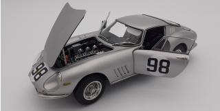 Ferrari 275 GTB/C, silber #98 Chassis No 9051 Limited Edition 1000 pcs. CMC 1:18