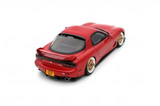 MAZDA RX7 KHYZYL SALEEM RED 2020 - Project Cars OttO mobile 1:18 Resinemodell (Türen, Motorhaube... nicht zu öffnen!)