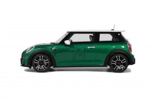 MINI COOPER F56 JCW BRITISH RACING GREEN IV 2023  LIMITATION 999 PCS OttO mobile 1:18 Resinemodell (Türen, Motorhaube... nicht zu öffnen!)