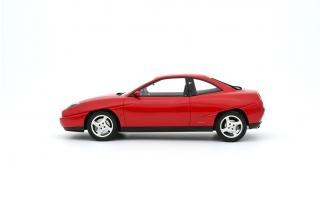 Fiat Coupe Turbo 20v Speed Red 1997 OttO mobile 1:18 Resinemodell (Türen, Motorhaube... nicht zu öffnen!)