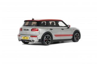 Mini Clubman (F54) JCW Melting Silver III 2021 OttO mobile 1:18 Resinemodell (Türen, Motorhaube... nicht zu öffnen!)