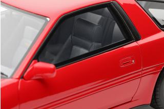 TOYOTA SUPRA MK3 SUPER RED 1986 OttO mobile 1:18 Resinemodell (Türen, Motorhaube... nicht zu öffnen!)