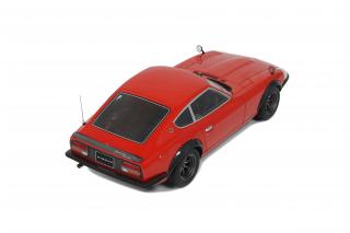 NISSAN FAIRLADY 240 ZG RED 1972 OttO mobile 1:18 Resinemodell (Türen, Motorhaube... nicht zu öffnen!)