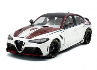 Alfa Romeo Giulia GTA-M weiß S1806907 Solido 1:18 Metallmodell