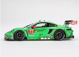 PORSCHE 911 (992) GT3 R #77 AO RACING DAYTONA 24 HRS GTD PRO 2ND 2024 Top Speed 1:18 Resinemodell (Türen, Motorhaube... nicht zu öffnen!)