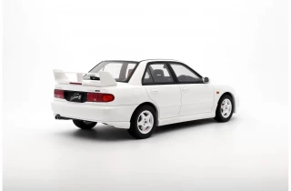 MITSUBISHI LANCER EVO III WHITE 1995 OttO mobile 1:18 Resinemodell (Türen, Motorhaube... nicht zu öffnen!)