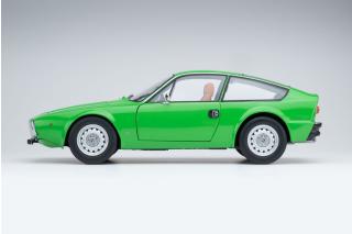 Alfa Romeo Junior Zagato 1969 - verde \"Limited 1000 pieces\" - Sticker on the box Norev 1:18 Metallmodell 2 Türen, Motorhaube und Kofferraum zu öffnen!