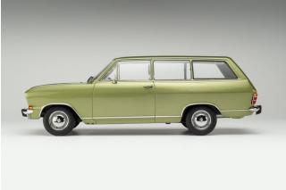 Opel Kadett B Caravan (1972) - lemon green met. Touring Modelcars 1:18 Metallmodell