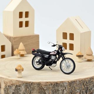 YAMAHA XT500 1988 - BLACK/ SILVER Norev 1:18